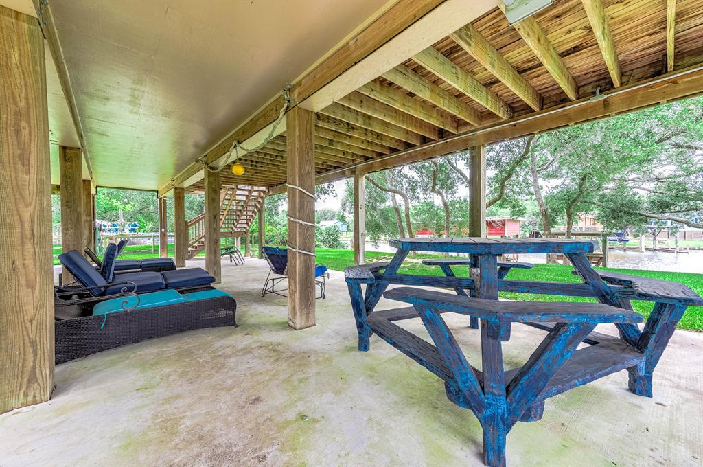 579 County Road 296, Sargent, Texas image 10