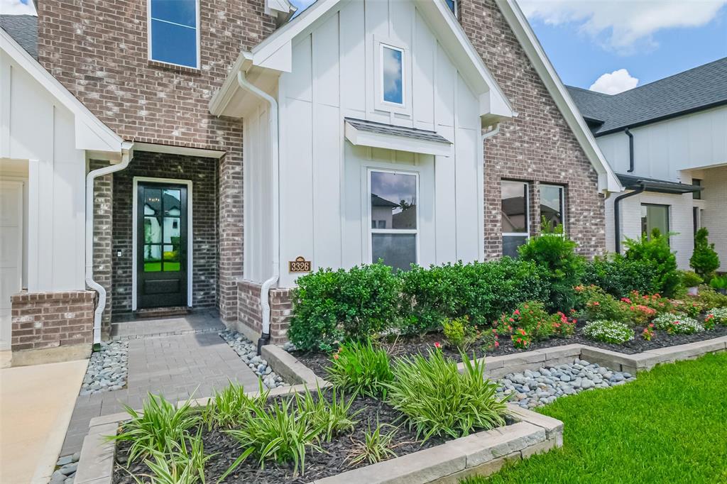 3326 Winterwood Way