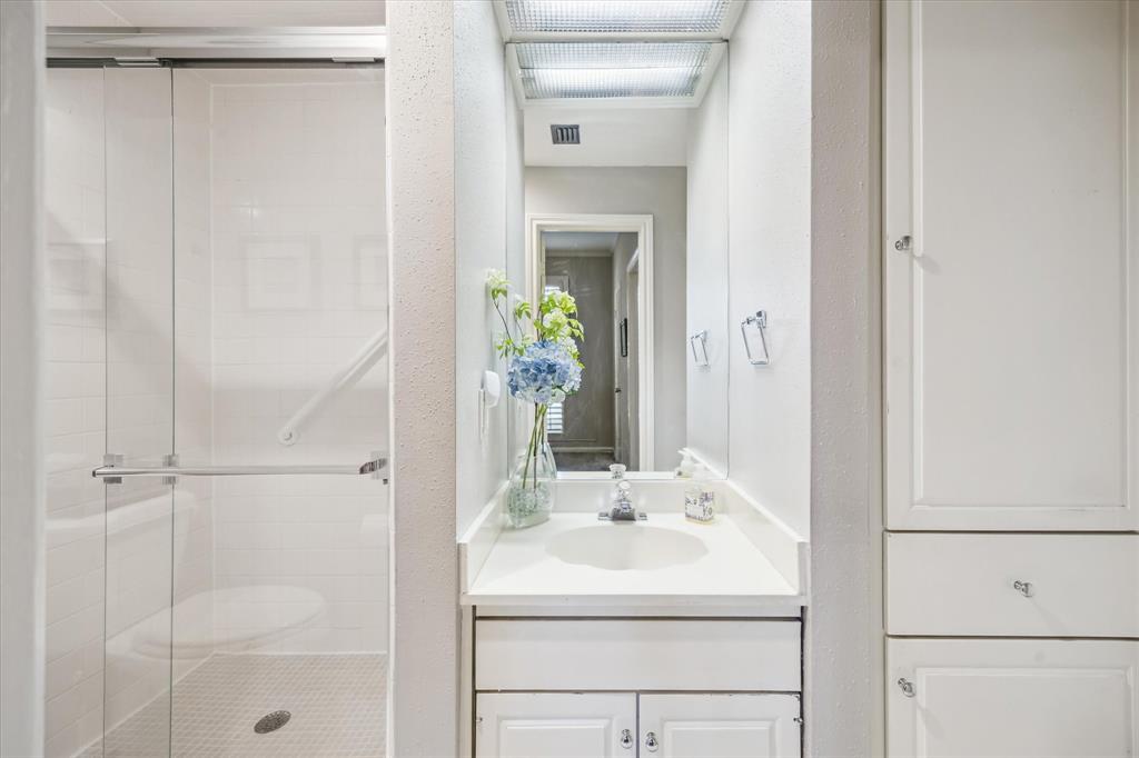 5905 Sugar Hill Drive #221, Houston, Texas image 23