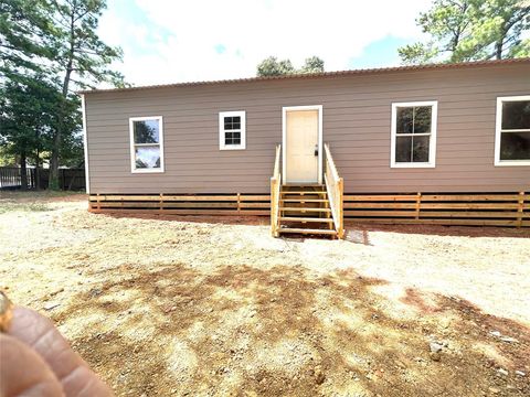 Manufactured Home in Pinehurst TX 35216 Pine Hill Street 26.jpg