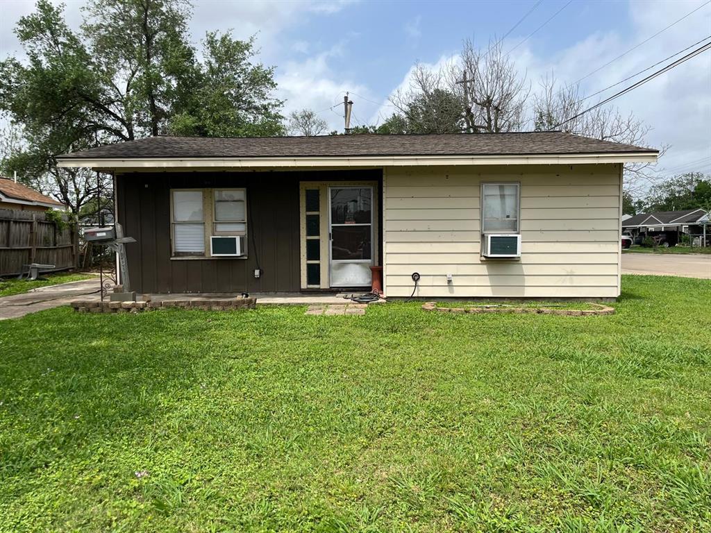 1300 Tupelo Avenue, Pasadena, Texas image 1
