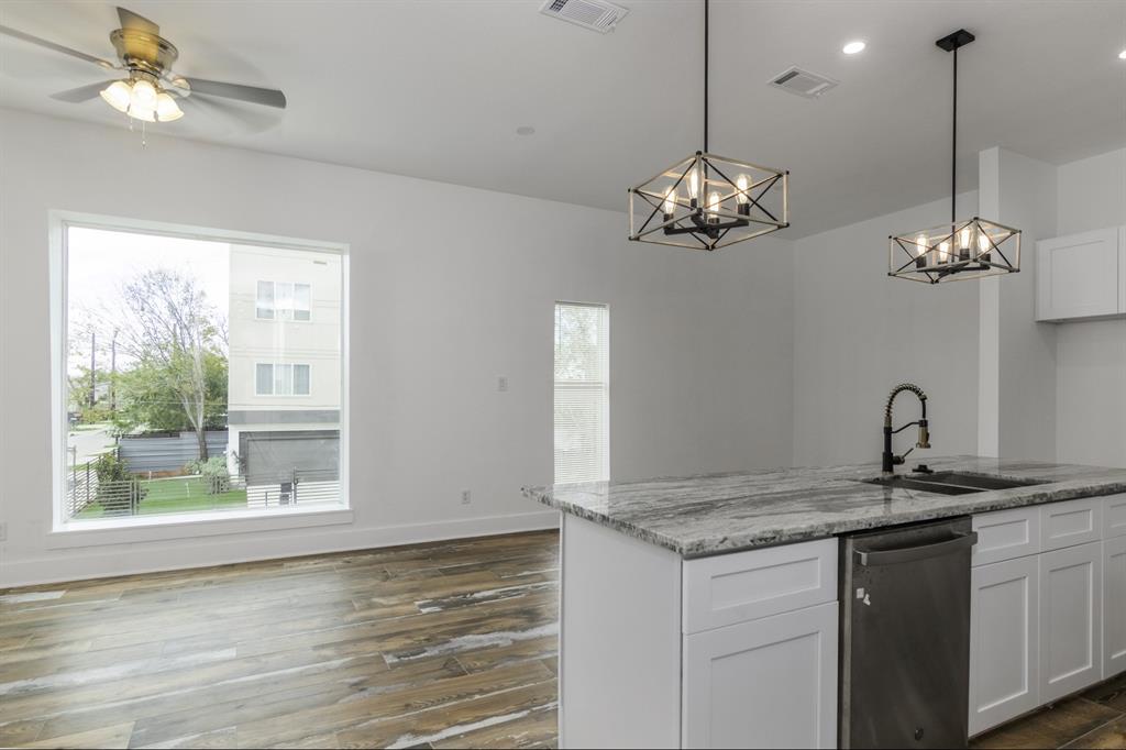 4702 Ward St, Houston, Texas image 18
