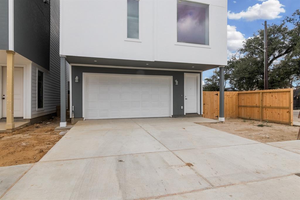 4702 Ward St, Houston, Texas image 3
