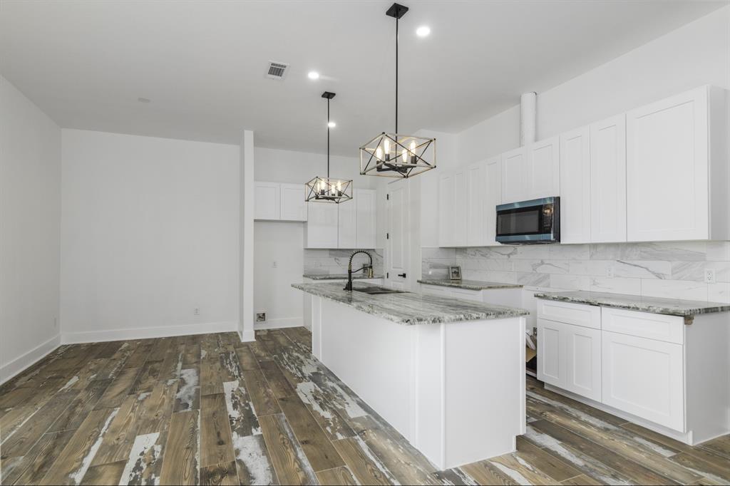 4702 Ward St, Houston, Texas image 17