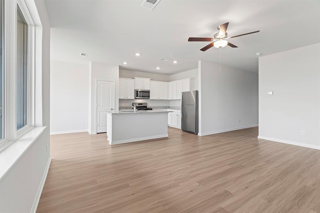 7518 Thrips Lane, Richmond, Texas image 5