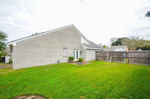 A home in Pearland