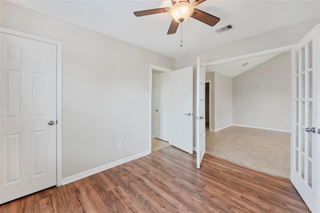 804 Indigo Springs Lane, La Marque, Texas image 11