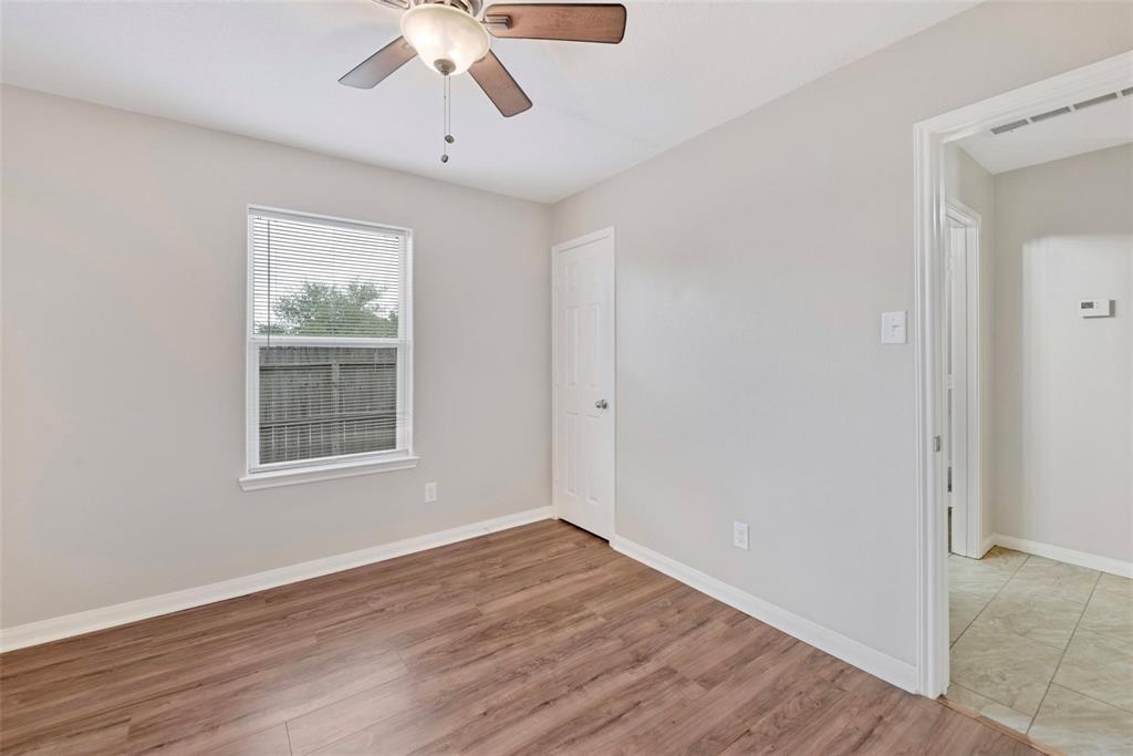 804 Indigo Springs Lane, La Marque, Texas image 12