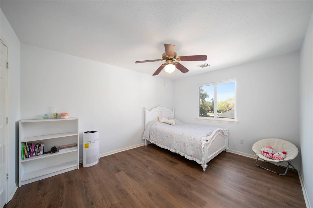 2111 Scenic Hollow Court, Katy, Texas image 20