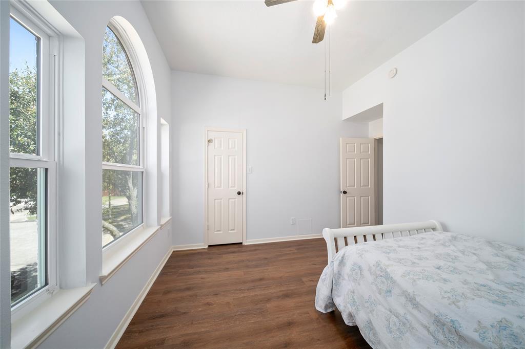 2111 Scenic Hollow Court, Katy, Texas image 25