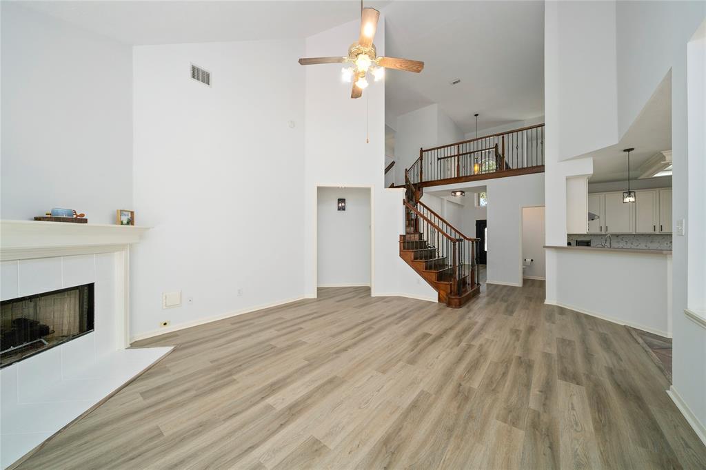 2111 Scenic Hollow Court, Katy, Texas image 7