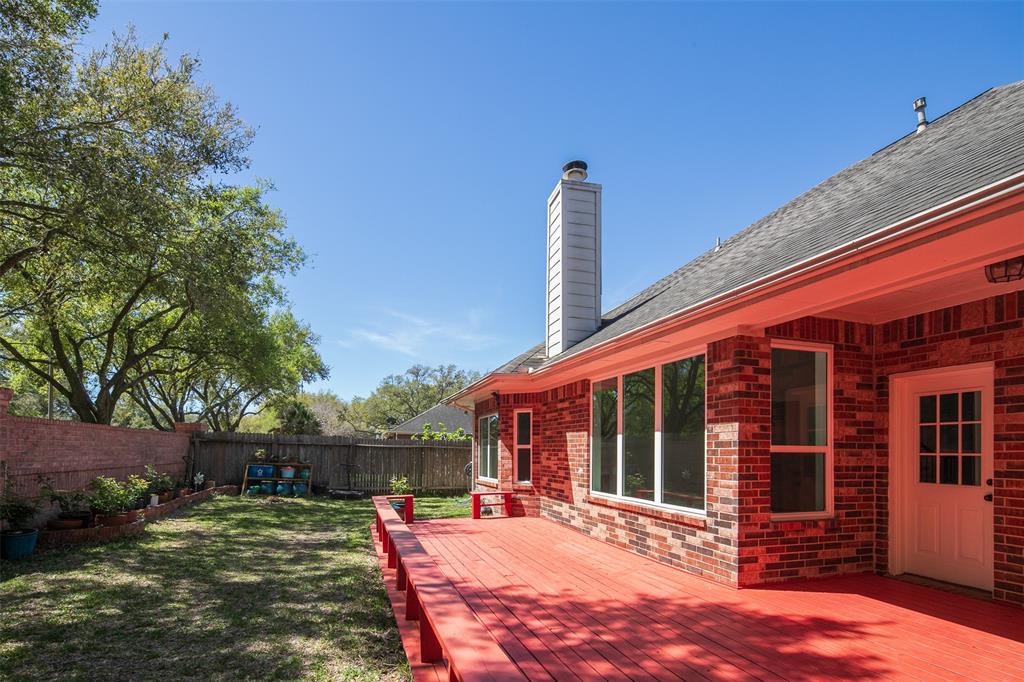 2111 Scenic Hollow Court, Katy, Texas image 30