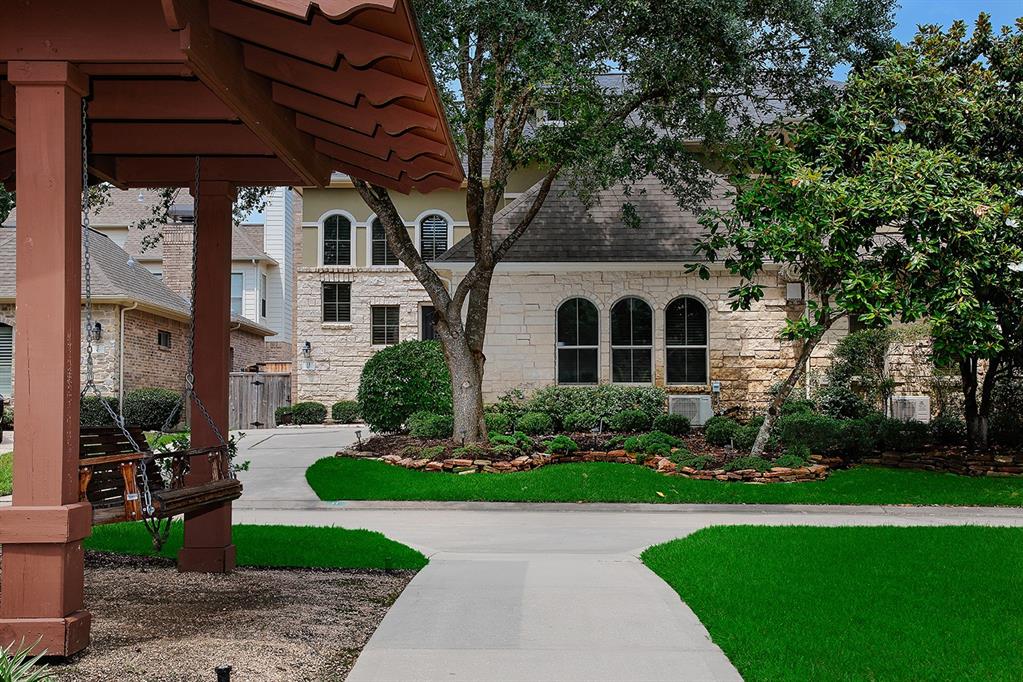 11 Heathcote Court