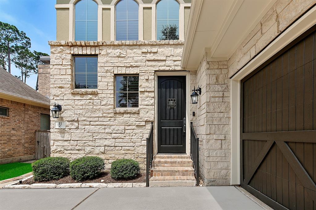 11 Heathcote Court