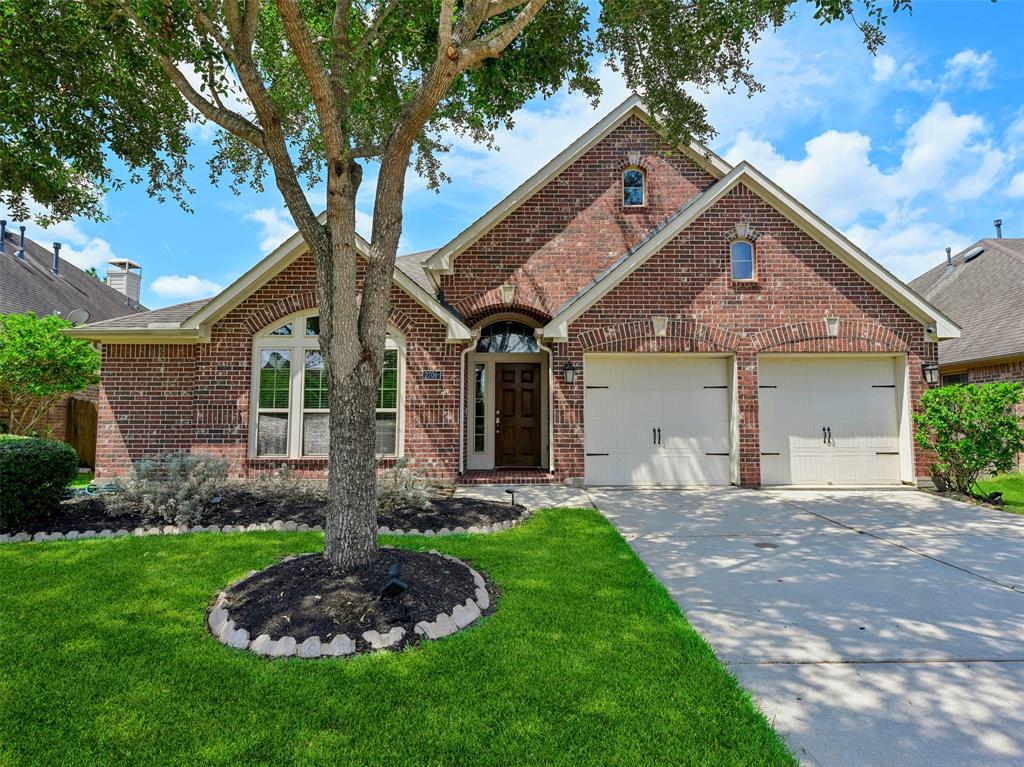 2706 Ginger Cove Lane, Pearland, Texas image 1