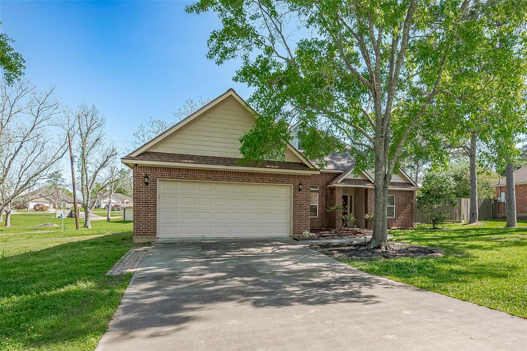 9 Hickory Lane, Dayton, Texas image 1