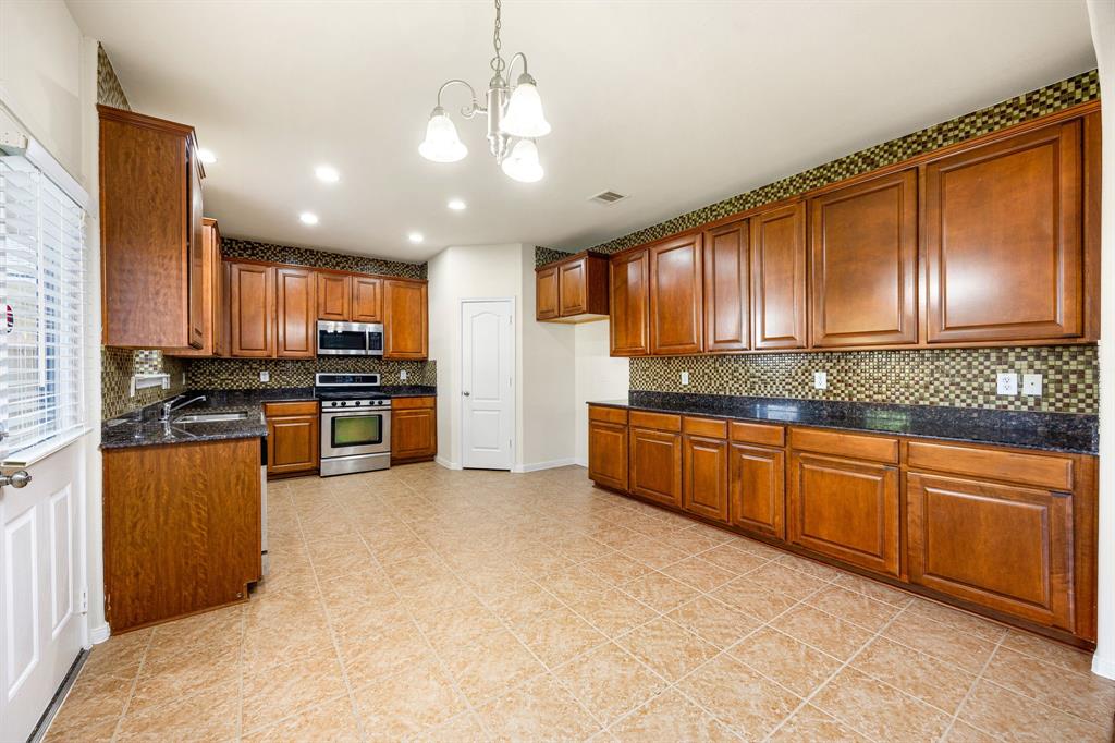 506 Stream Mill Lane, Katy, Texas image 9