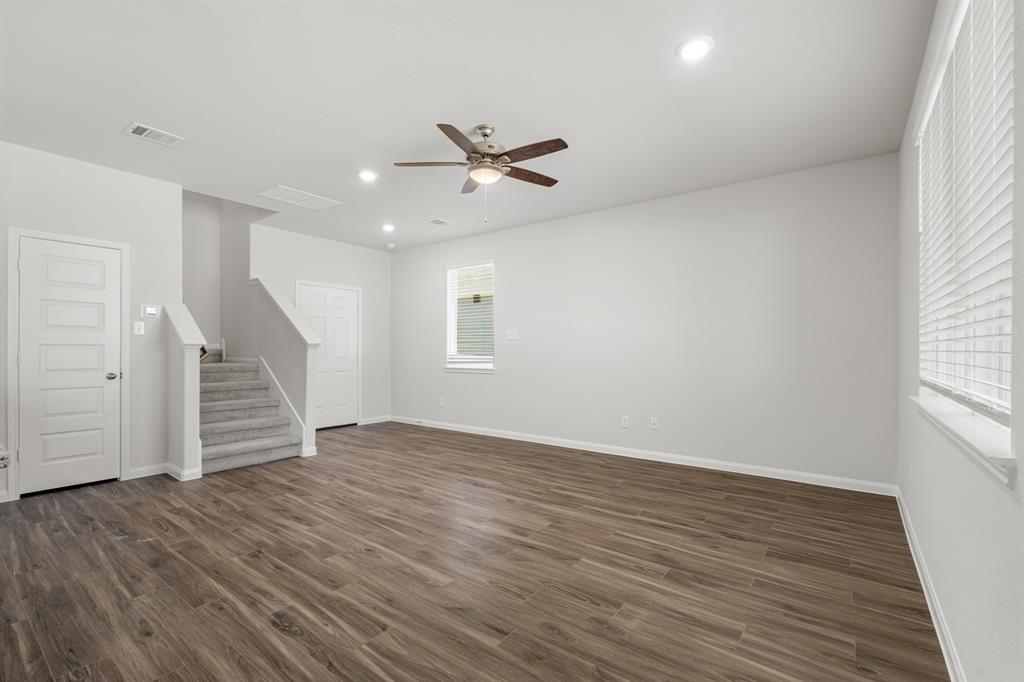2348 Mooneye Court, Conroe, Texas image 8