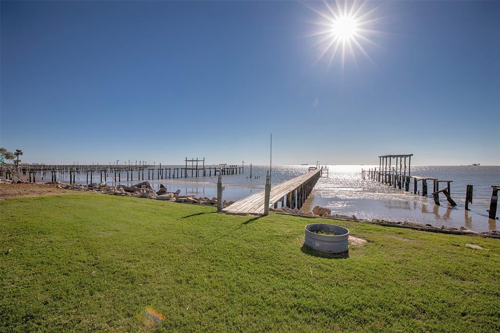 1215 7th Street, San Leon, Texas image 36
