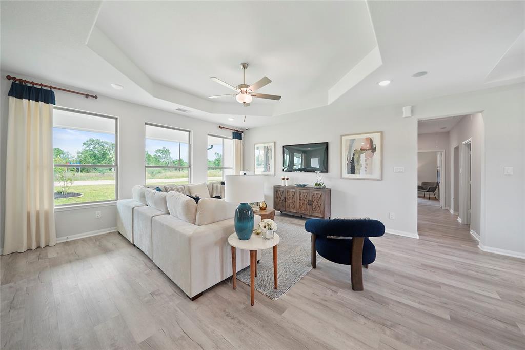 701 Barton Place Drive, Cleveland, Texas image 9