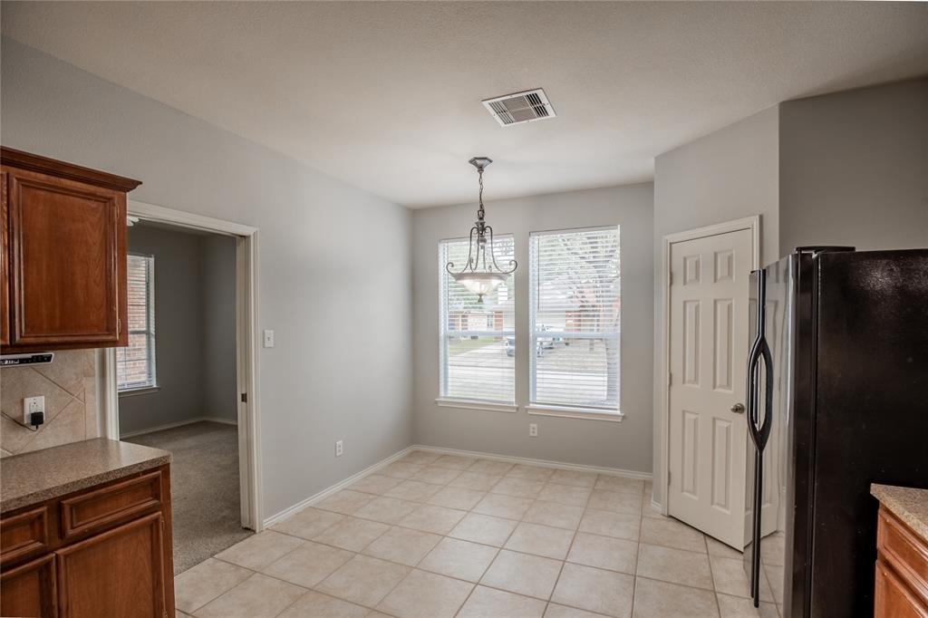 26953 Kings Crescent Drive, Kingwood, Texas image 10