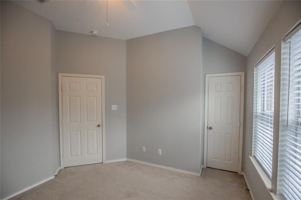 26953 Kings Crescent Drive, Kingwood, Texas image 31