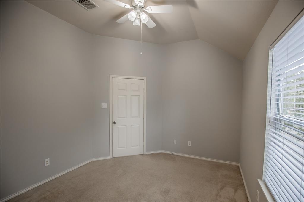 26953 Kings Crescent Drive, Kingwood, Texas image 28