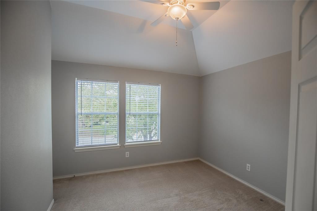 26953 Kings Crescent Drive, Kingwood, Texas image 30