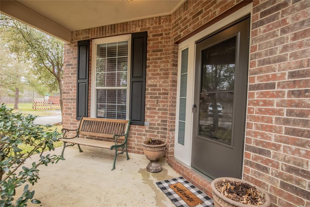 26953 Kings Crescent Drive, Kingwood, Texas image 4