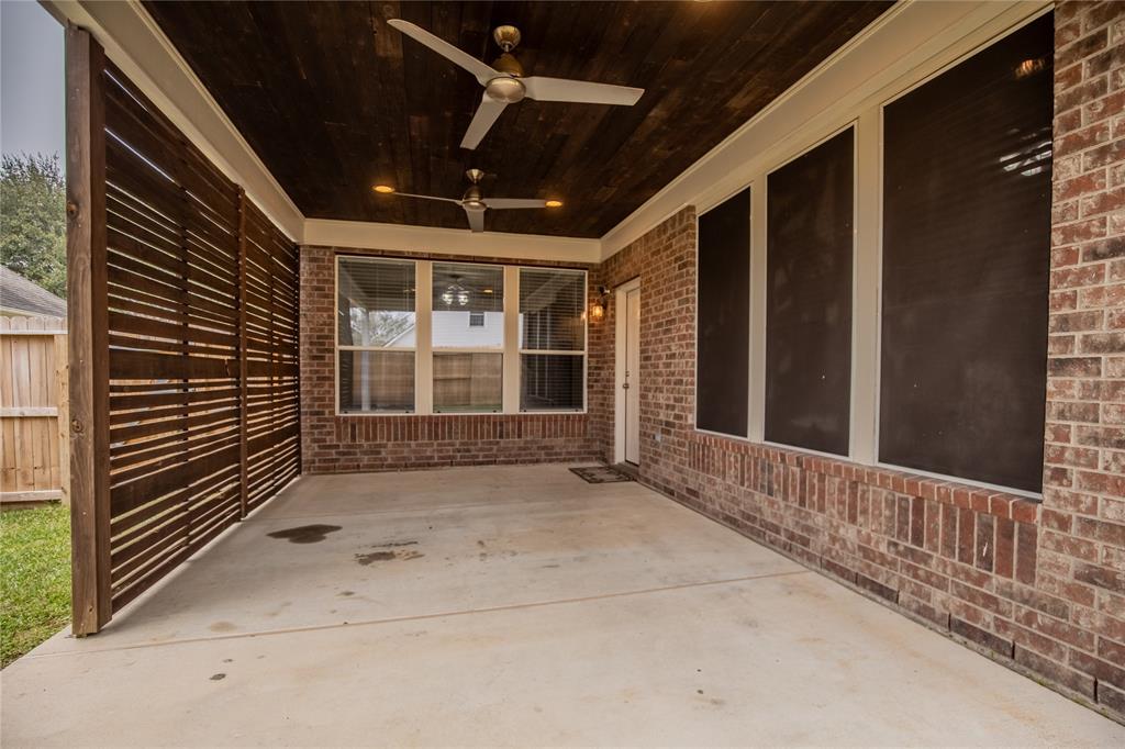 26953 Kings Crescent Drive, Kingwood, Texas image 32