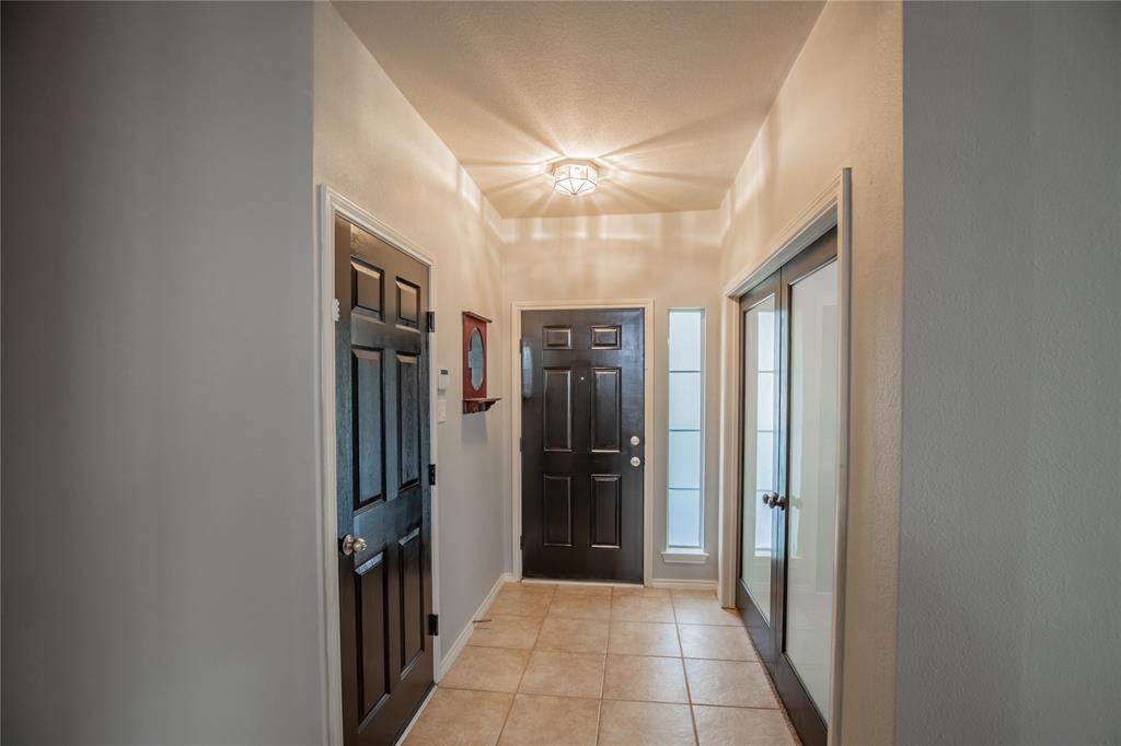 26953 Kings Crescent Drive, Kingwood, Texas image 5