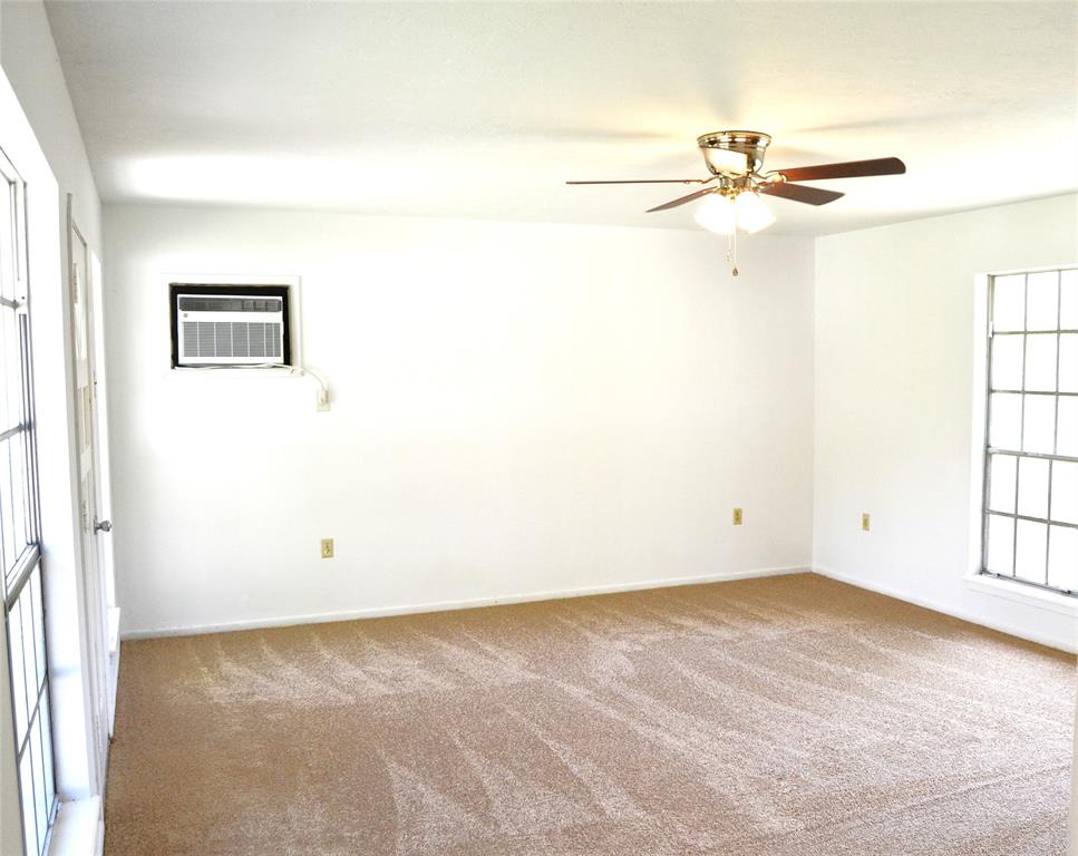 101 Summit Drive, Conroe, Texas image 14