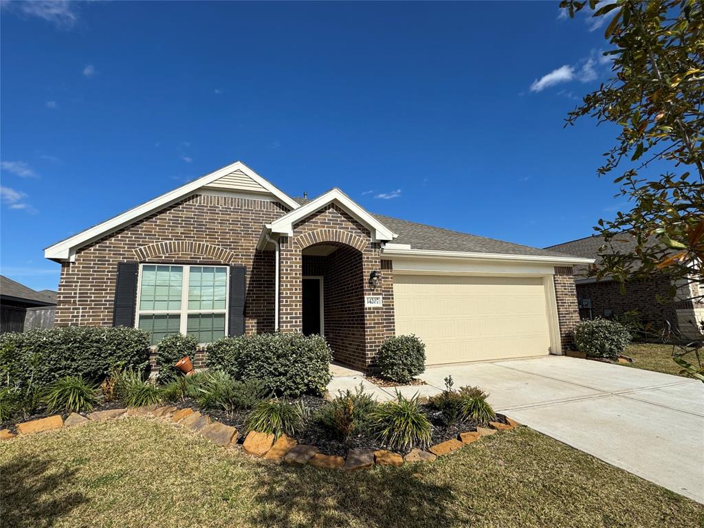 14207 Emerald Terrace Trail, Pearland, Texas image 17