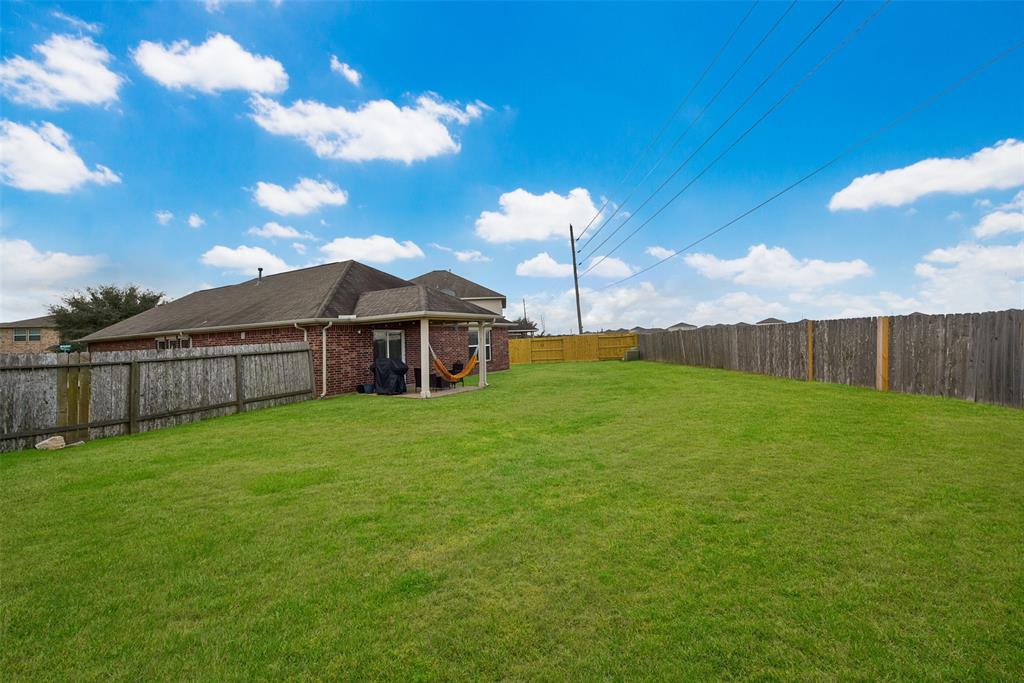 10207 Hidden Creek Falls Lane, Brookshire, Texas image 35