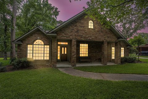 2434 Pebblebrook Circle Conroe TX 77384