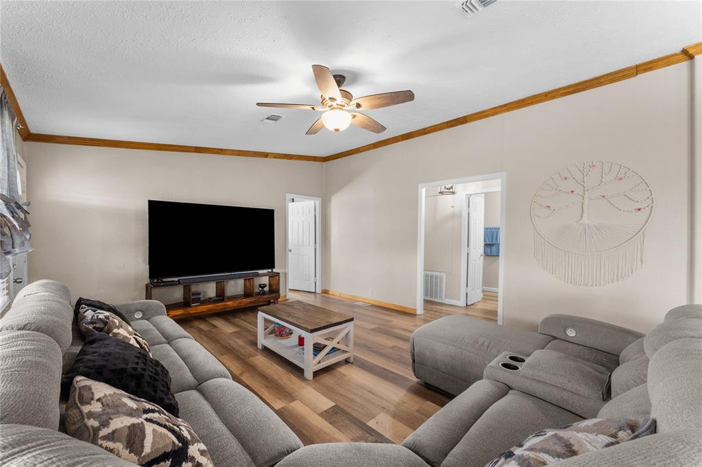 11017 33rd Street, Santa Fe, Texas image 15