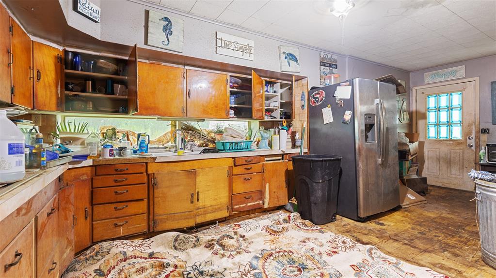 1200 Adams Street, Baytown, Texas image 3
