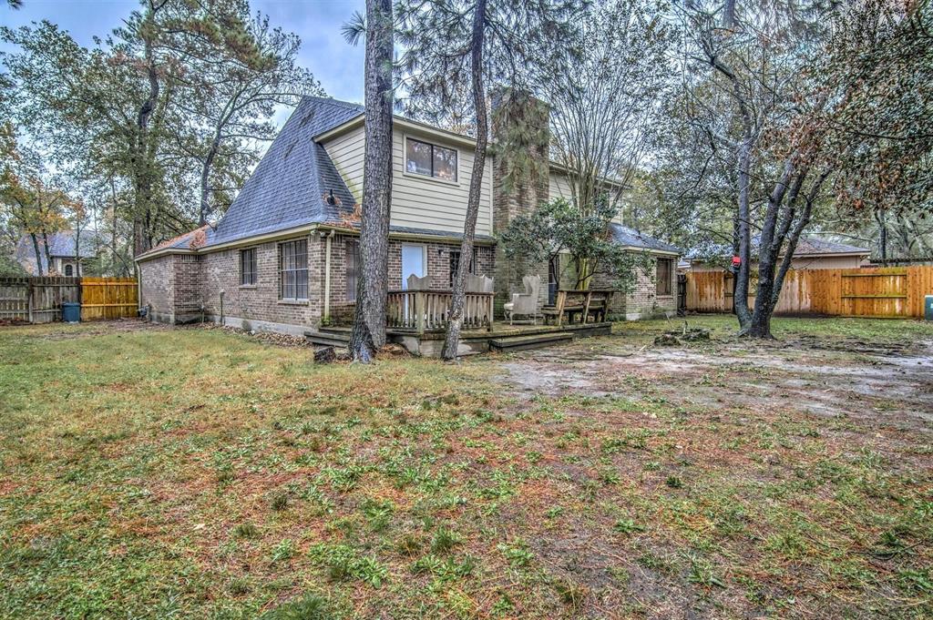 4327 Long Glen Drive, Kingwood, Texas image 12