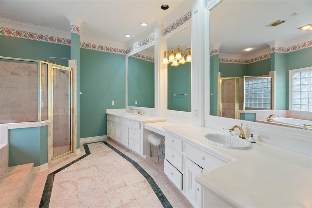 4614 Mckeever Lane, Missouri City, Texas image 33