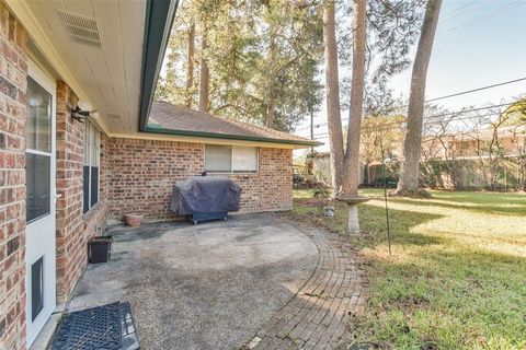 A home in Conroe