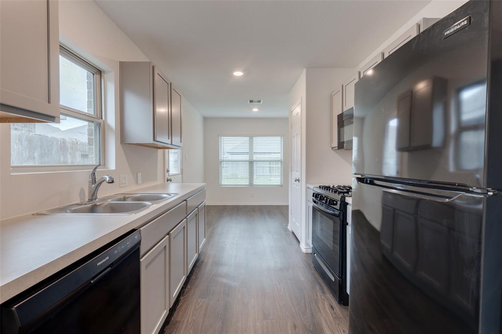 32615 Orchard Haze Drive, Brookshire, Texas image 13