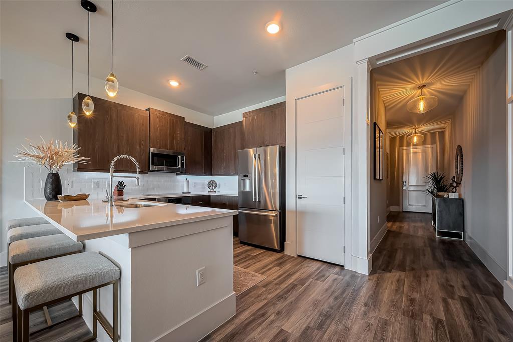 199 Waterpoint Court #302, Conroe, Texas image 7