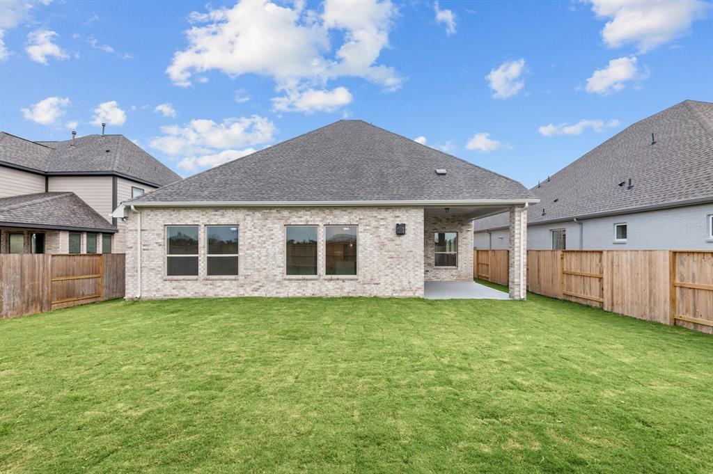 10030 Starry Night Lane, Manvel, Texas image 9