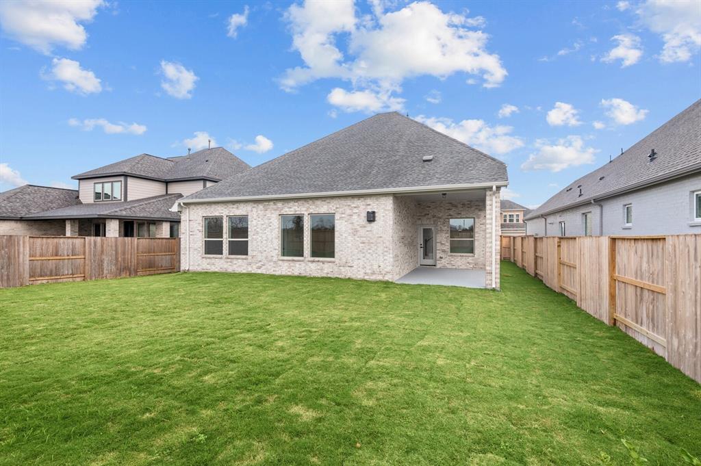 10030 Starry Night Lane, Manvel, Texas image 8