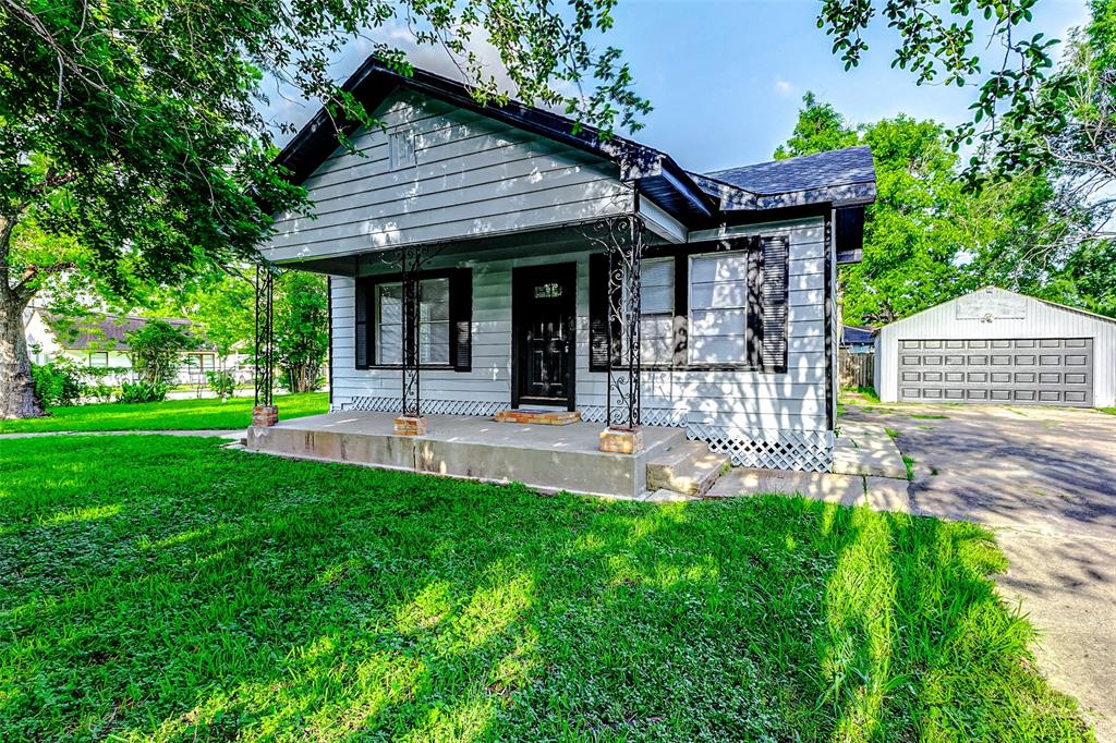404 Sinclair Street, Galena Park, Texas image 1