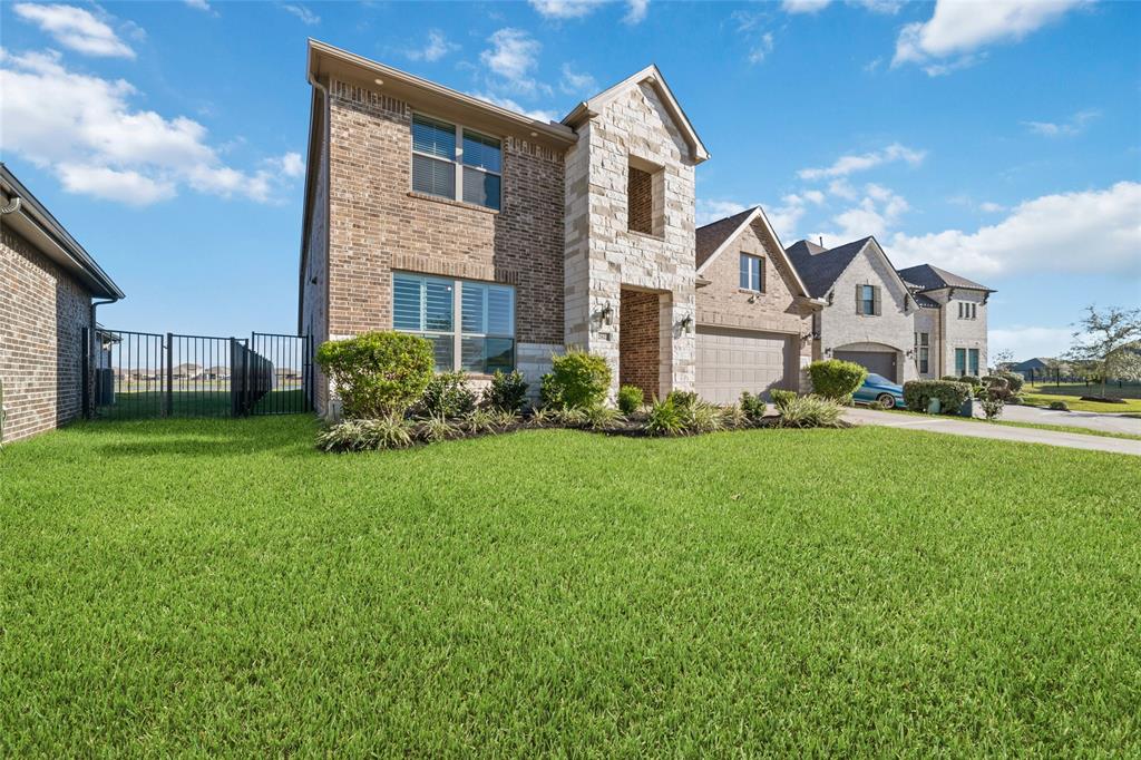 2822 Secret Lagoon Lane Ln, La Marque, Texas image 3