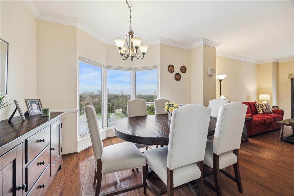 661 Bering Drive #807, Houston, Texas image 10