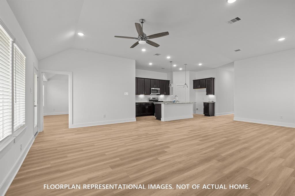 26132 Ethereal Road, La Marque, Texas image 11