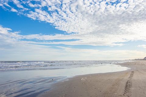 A home in Surfside Beach