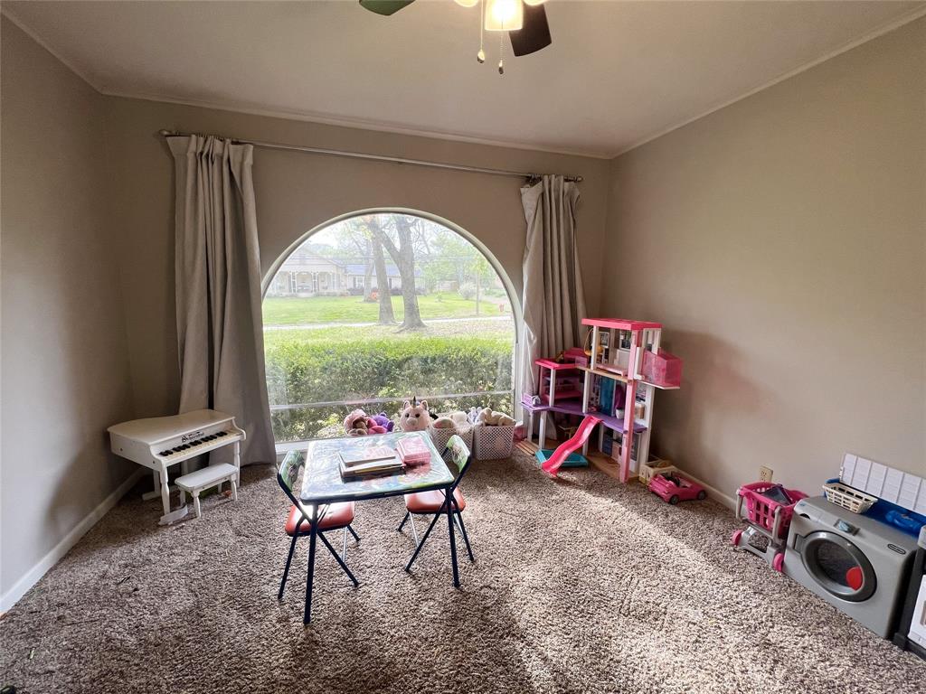 608 N 6th Street, Crockett, Texas image 23
